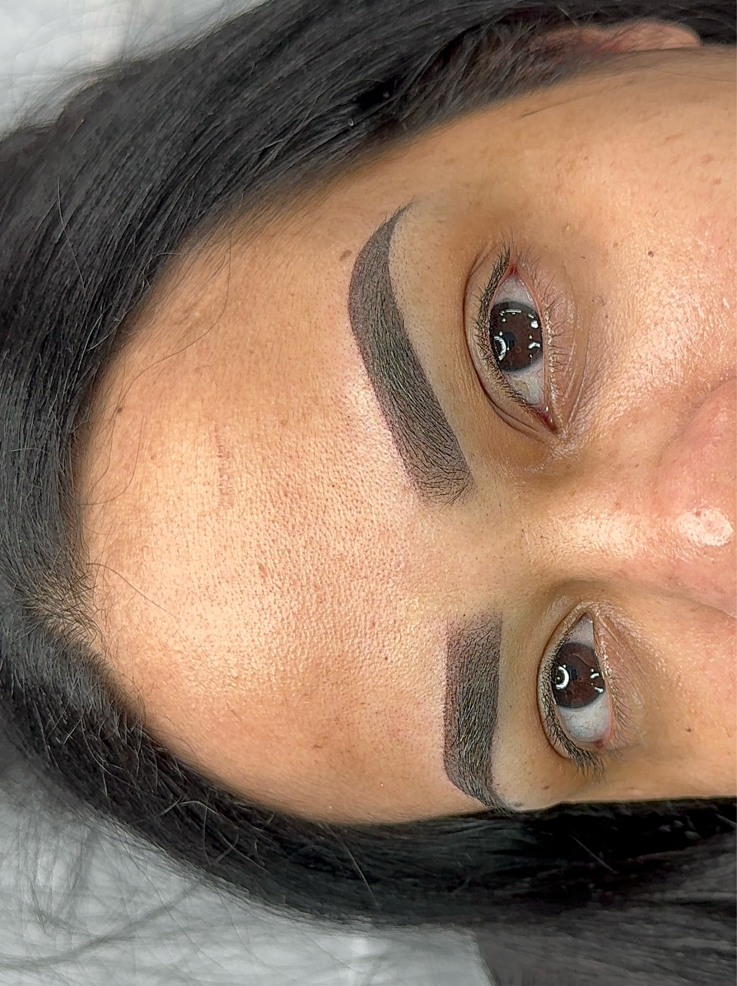 Ombre brows